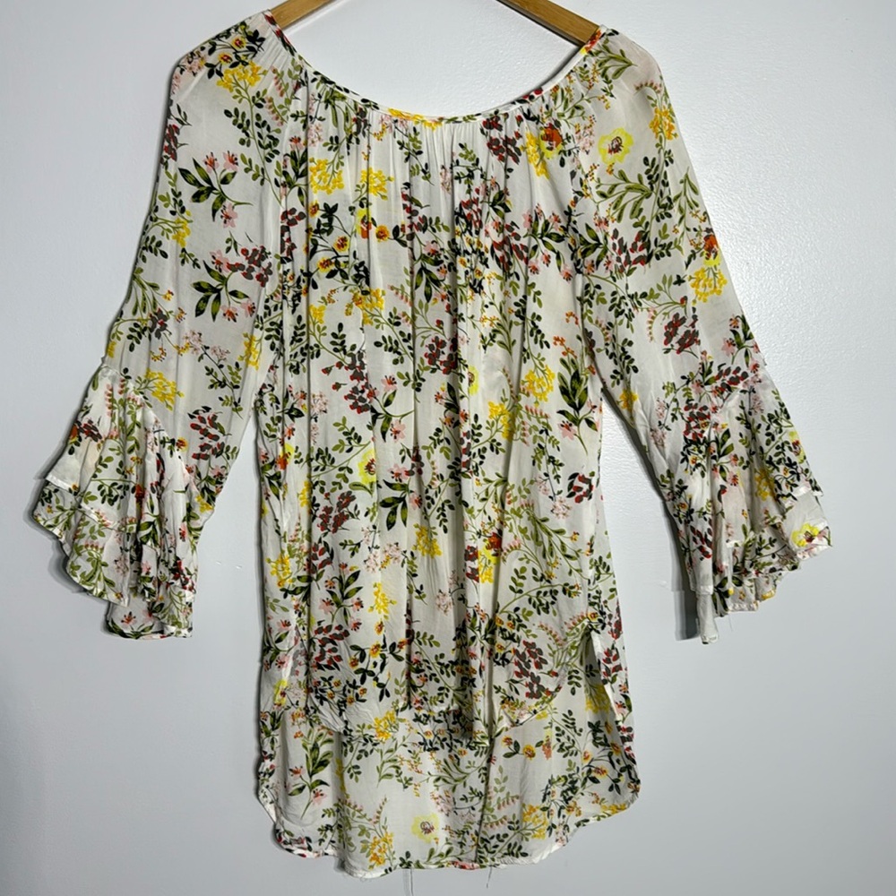 Flutter Sleeve Blouse